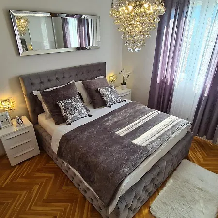 Luxurious Majda, 2 Bathrooms And Free Parking Apartamento *