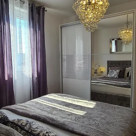 Apartment Luxurious Majda, 2 Bathrooms And Free Parking