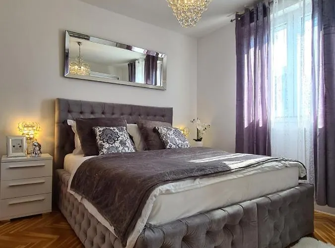 Luxurious Majda, 2 Bathrooms And Free Parking *