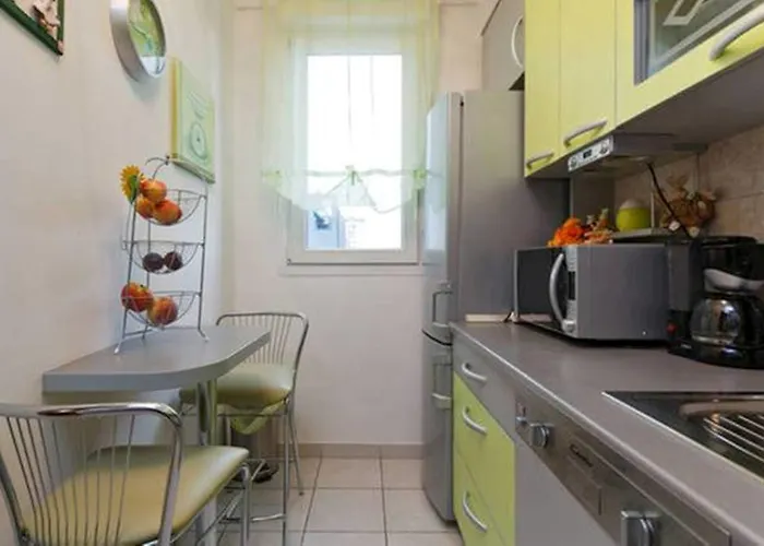 Luxurious Majda, 2 Bathrooms And Free Parking Split