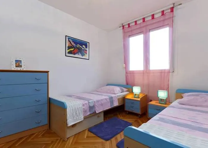 Daire Luxurious Majda, 2 Bathrooms And Free Parking Split